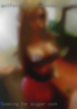 Looking for a woman, or for bigger cock a couple.