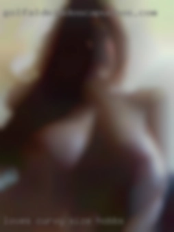 Loves curvy, size in Hobbs 14 to 16 body type.
